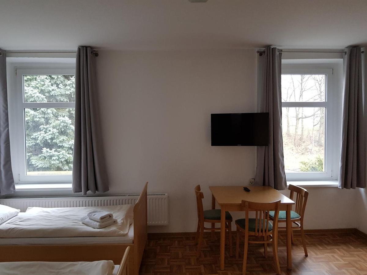 Gaestehaus Am Stadtrand Герліц Екстер'єр фото